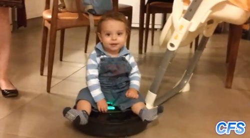 babies_raiding roomba.jpg